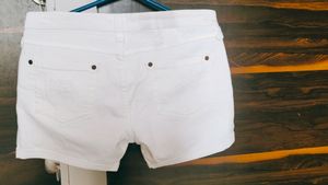 White Hot Shorts/pant