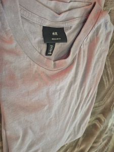 H&amp;M Mauve Casual T-Shirt