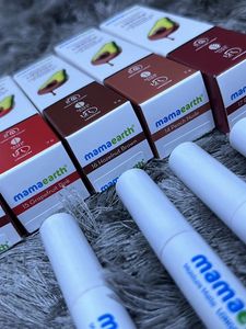 MamaEarth Moisture Matte Long Stay Lipstick