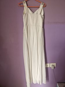 Elegant White Maxi Dress (boutique)
