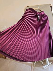 Pleated Midi Skirt