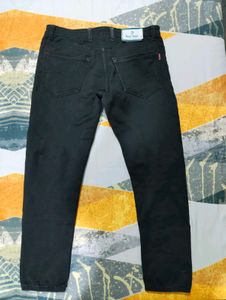 Men&#39;s Black Cotton Jeans (Ripped Pattern)