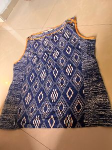 Kurtaaa Top