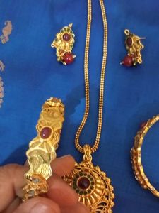 Combo Of Pattu Saree With Gold Plated Jewellery
