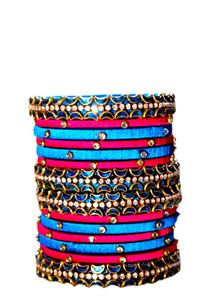 Plue With Pink Slik Thread Bangles