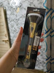 Mars 4 In 1 Travel Makeup Brush