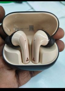 Boat Airpods 131pro Buds