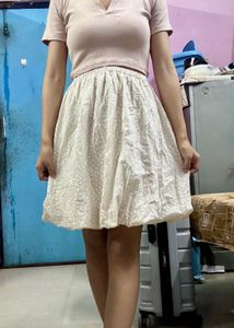 Women floral print balloon Skirt.
