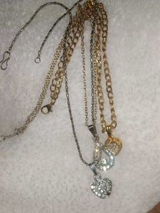 Set Of 3 Chains With Locket