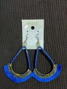 Pretty Blue Indo Western Earrings