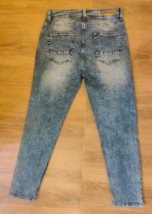 Distressed &amp; Graphic Print Jeans