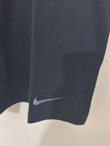 Nike Graphic Tee