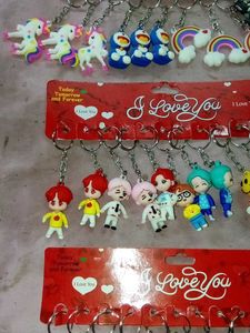 36 Assorted Keychains At Best Price