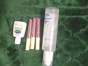 Plum Toner + Lip Tints+ Moisturizer