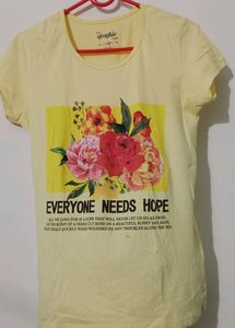 T Shirt 💛