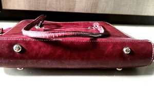 Elegant Maroon Handbag