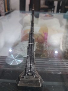 Burj Khalifa Showpiece Souvenir