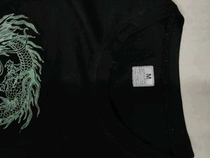 Oversized Girl&#39;s T-shirt