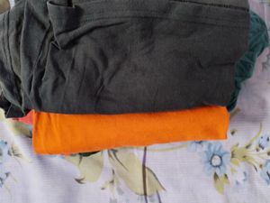 Bumchums 5 used tshirt