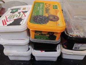 REUSABLE CONTAINERS