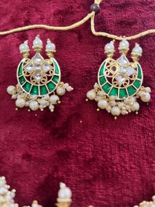 Grab This Elegant Kundan Choker &amp; Earring Set