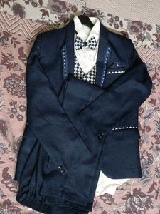 Boys' Party Suit with Bowtie