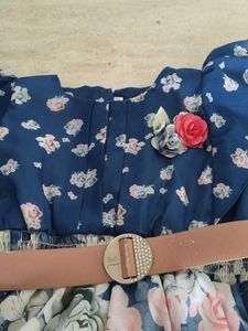 Floral Print Dress with Belt