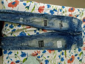 Distressed Graphic Print Jeans