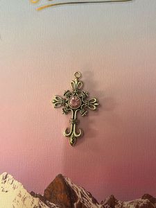 Victorian Era Pendant ⭐️