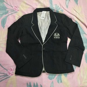 Stylish Black Blazer