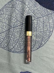 Jasmine La Belle Matte Liquid Lipstick