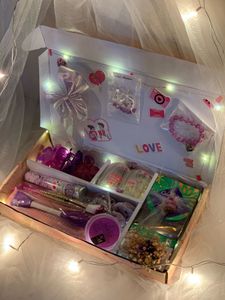Premium Love Theme Gift Hamper