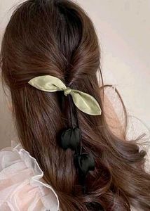 Latest Tulip Scrunchies To Style For You Hair