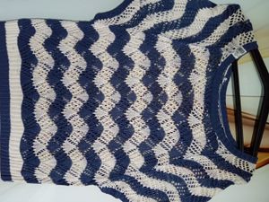 Zigzag Knit Top