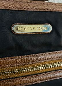 ✨ Michael Kors Crossbody Bag ✨