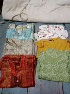 Combo Of 6 Kurtis