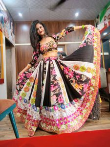 Heavy Wedding Wear Lehenga Choli