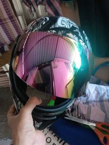 Stylish Sports Helmet