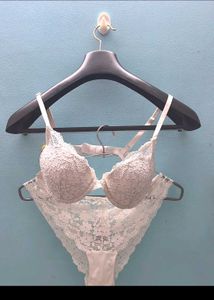 Bra 34C/ 32B / 32D / 32C (Adjustable)