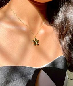 Anti Tarnish Summer Flower Necklace