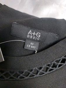 Imported Brand New Basic Black Top 🎀