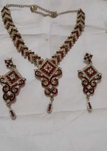 Elegant Necklace and Earring Set