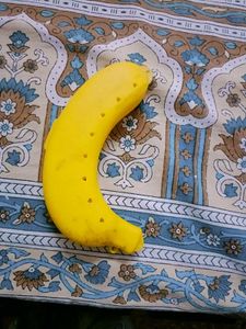 Combo Of 3 Plastic Lunch &amp; A Banana Boxes