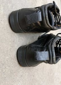 Lee Cooper Men Imported Luxury Vintage Shoes 👞