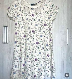 Floral Dress with Lace Collar