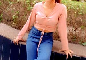 Set Of Two High Rise Jeans With Ribbed Top