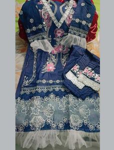 Ethnic Pakistani Suit