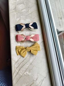 Fashionable Bow Clips