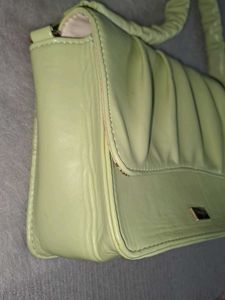 Chic Ruched Handle Bag