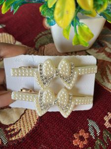 Pearl Bow Hair Clips - Set of 2